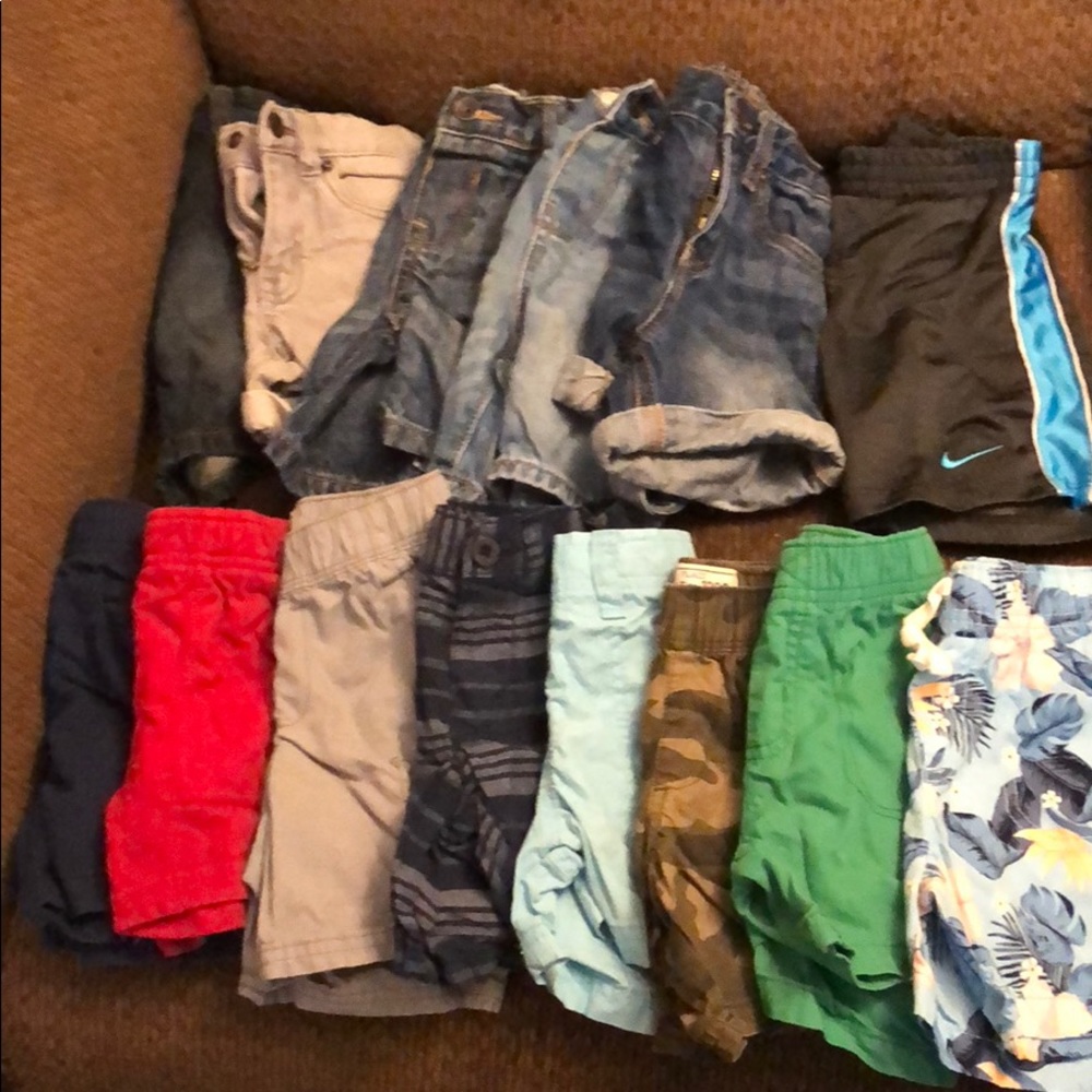 Boys Shorts shorts come w/ the matching T-shirt’s